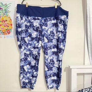 NWOT! TORRID Active Blue Cropped Leggings Size 5X